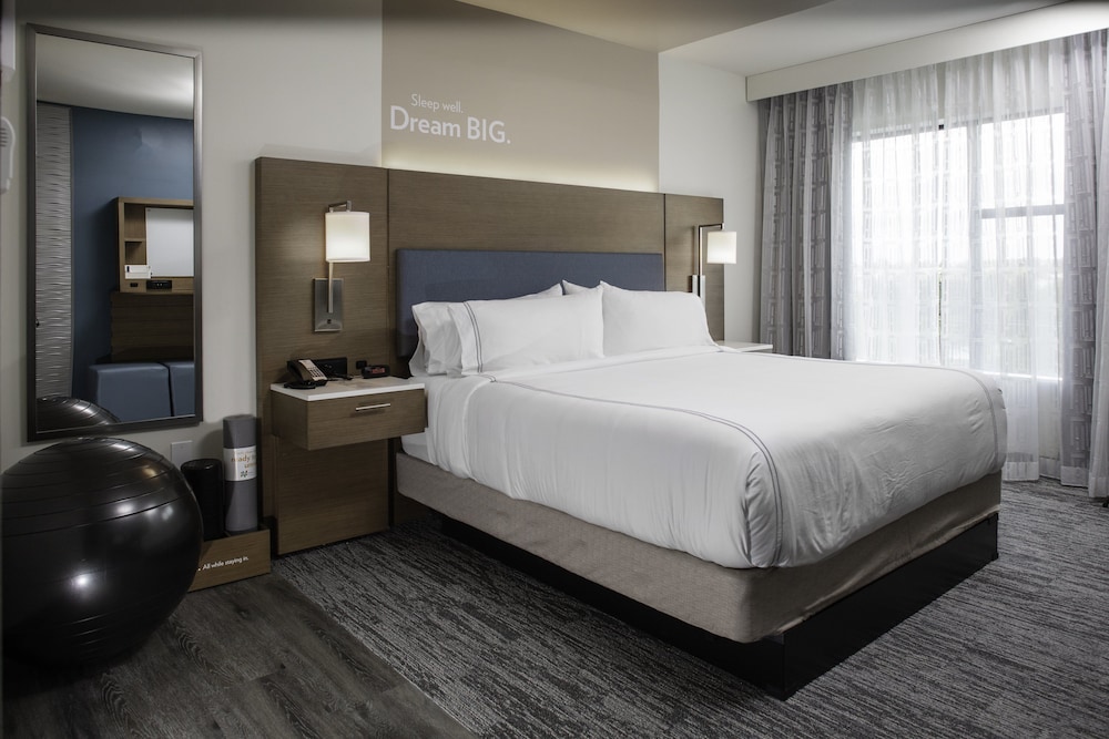 Even Hotels Shenandoah The Woodlands - photo 8