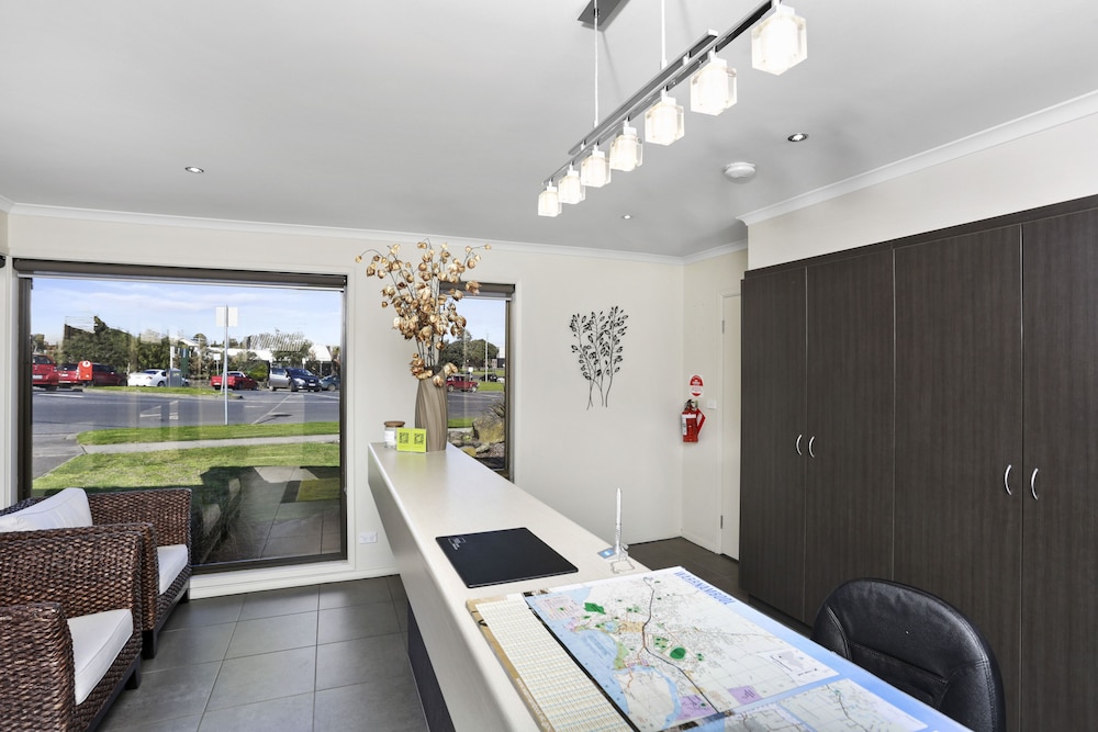 Elm Tree Motel — Warrnambool — photo 3