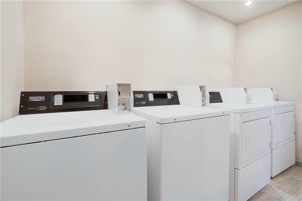 La Quinta Inn & Suites by Wyndham Glenwood Springs - photo 54