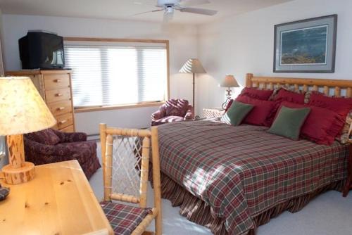 Teton Pines by Jackson Hole Resort Lodging - photo 18