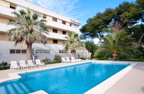 Drac Blanc 1 4 — 4-Star Luxury Hotel in Cala Rajada, Spain