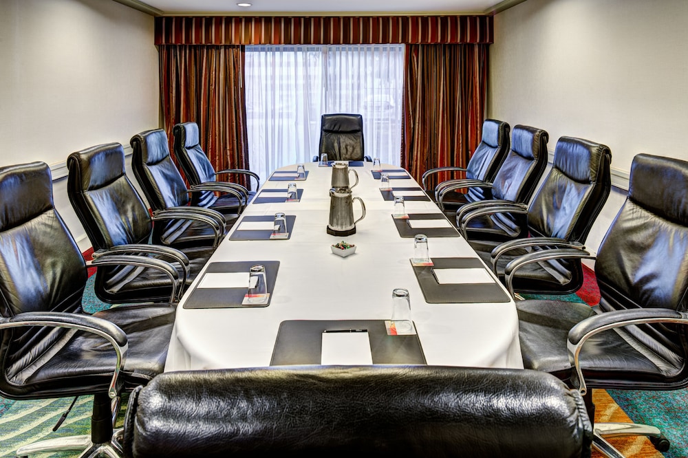 Hilton Seattle Airport & Conference Center - photo 48