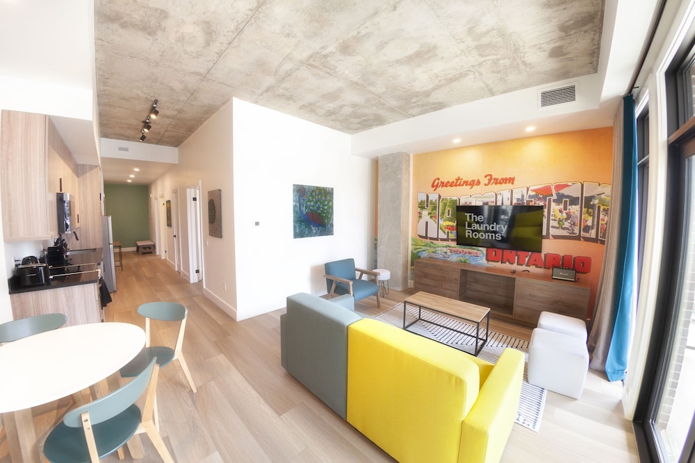 The Laundry Rooms Augusta Hamilton in Hamilton, Canada