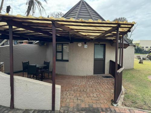 Banana Beach Club C16 — 4-Star Luxury Hotel in Port Shepstone, South Africa