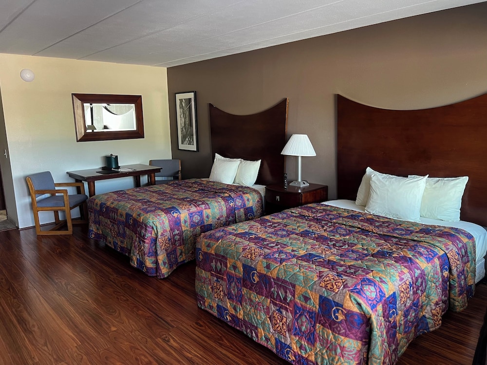 All Star Inn & Suites - photo 223
