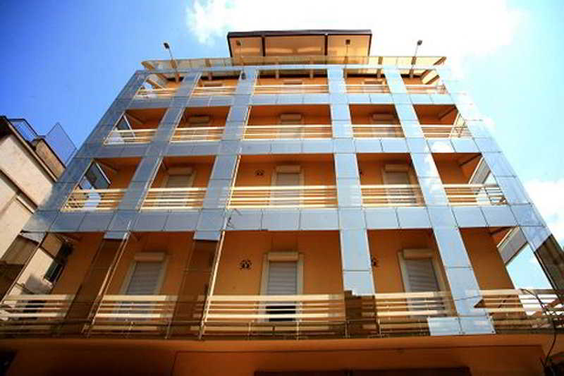 Crystal Palace - last minute hotel in Montecatini-Terme