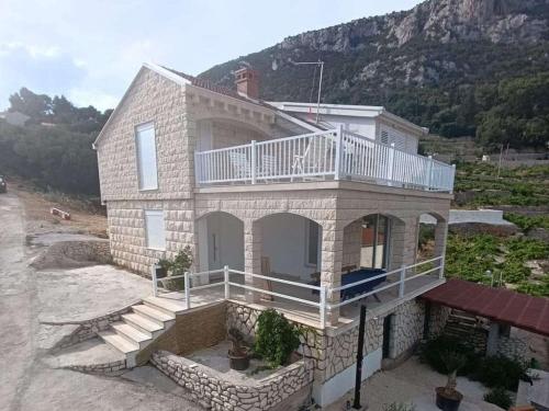 Holiday house with a swimming pool Podobuce Peljesac 21882 — 4-Star Luxury Hotel in Orebic, Croatia