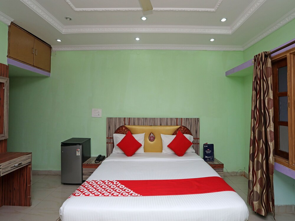 OYO Flagship 12005 Days Inn - last minute hotel in Bhubaneshwar