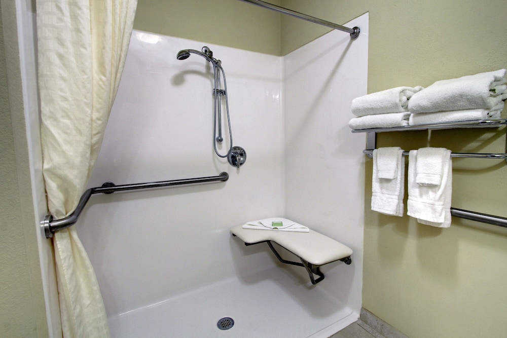 Cobblestone Hotel & Suites Wayne - photo 17