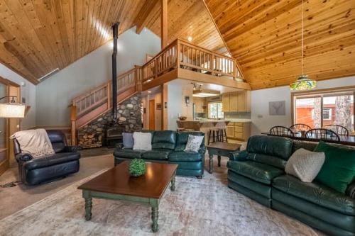 Evergreen Escape - carbon neutral hotel in Truckee