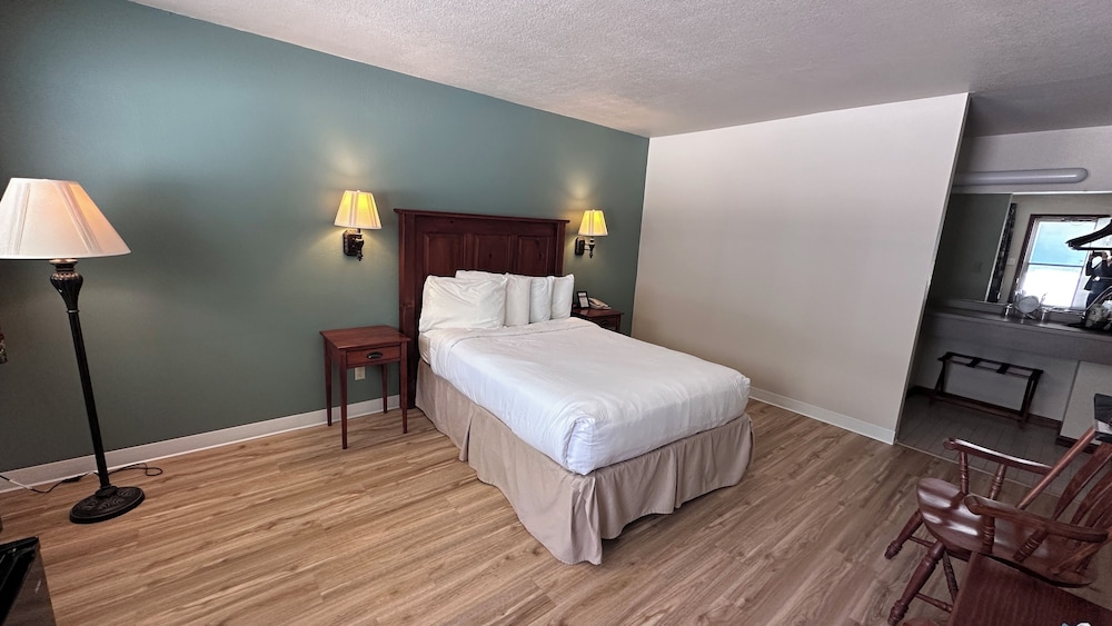The Shelby Inn - photo 13