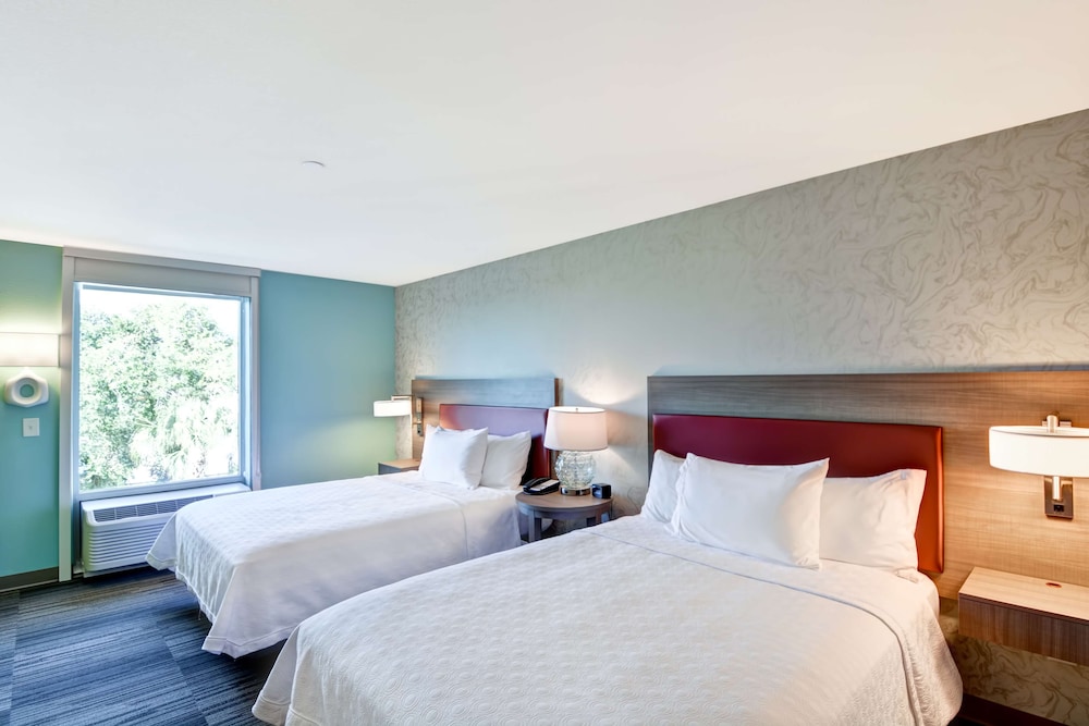 Home2 Suites by Hilton Tampa USF Near Busch Gardens - photo 11