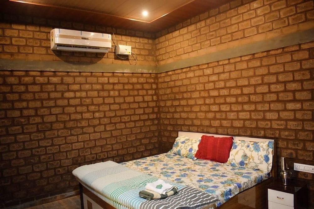 Kisan Eco Farm in Kalyan, India