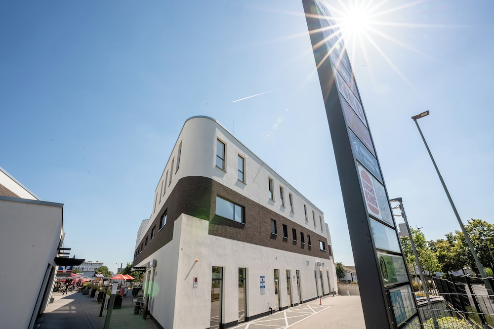 We rooms Shortstay — hotel in Karben