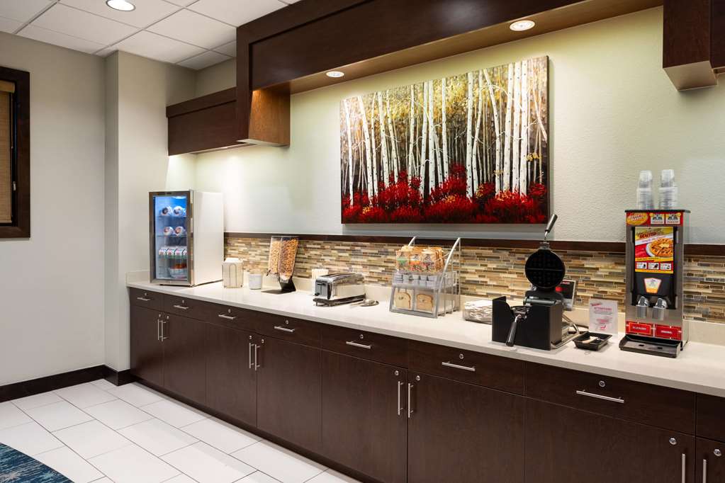 Super 8 by Wyndham Conrad - featured photo