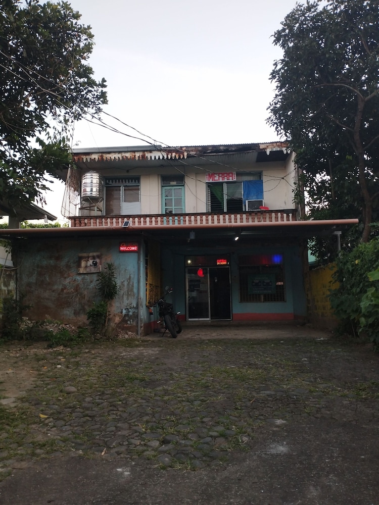 Pri Merra Inn — Pagsanjan