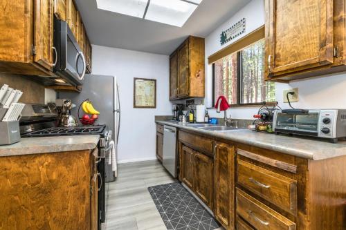 Mountain Getaway Lake Tahoe Incline Village Private Garage