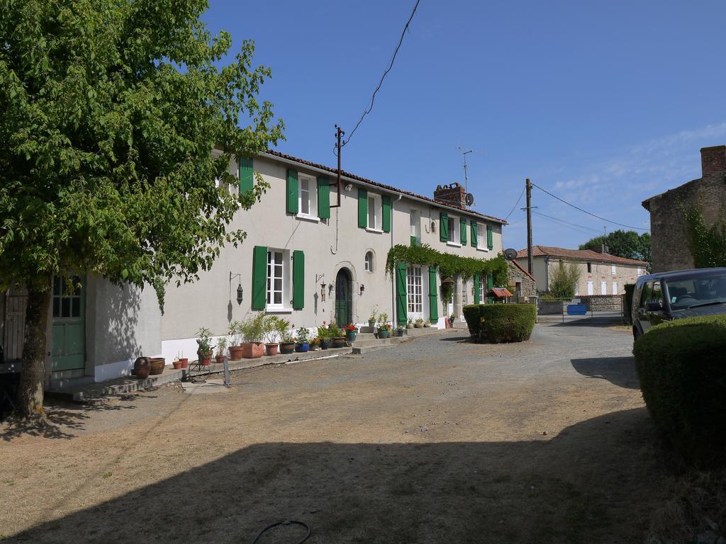 La Revaudiere — hotel in Bressuire