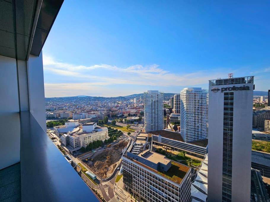 Eurovea Tower Luxury in Heaven — Bratislava — photo 5