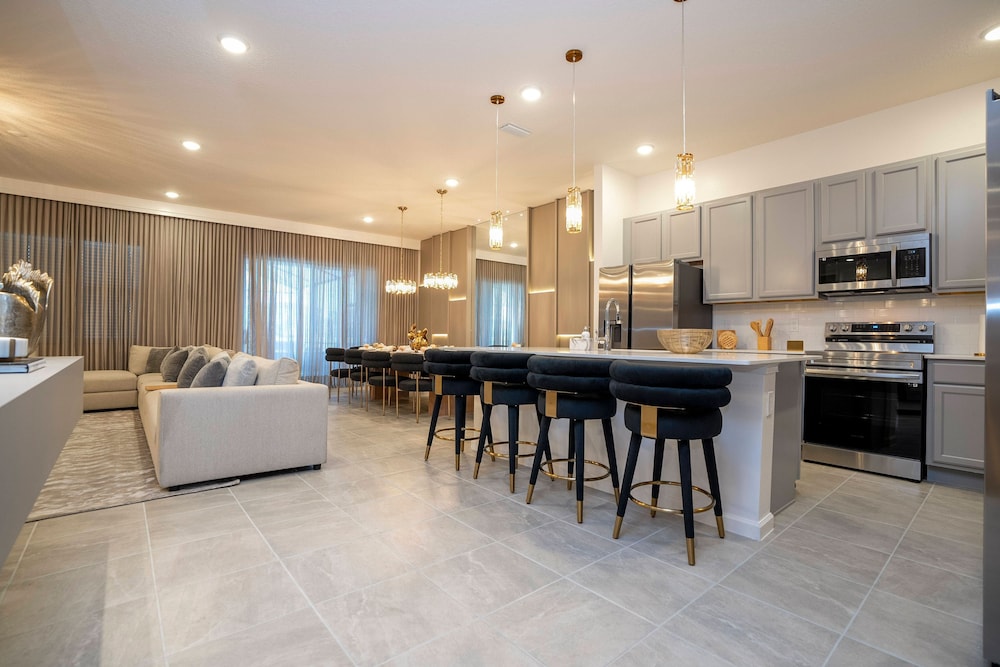 2024 NEW 12bed 12bath At Paradiso Grande - photo 7
