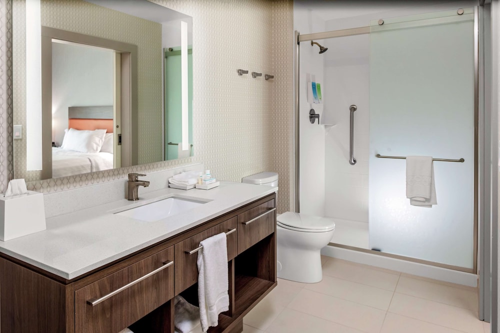 Home2 Suites by Hilton Salisbury - photo 10