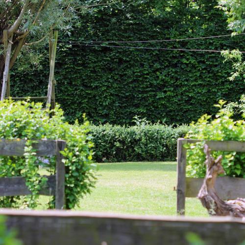 De Cameleon - carbon neutral hotel in Waarschoot