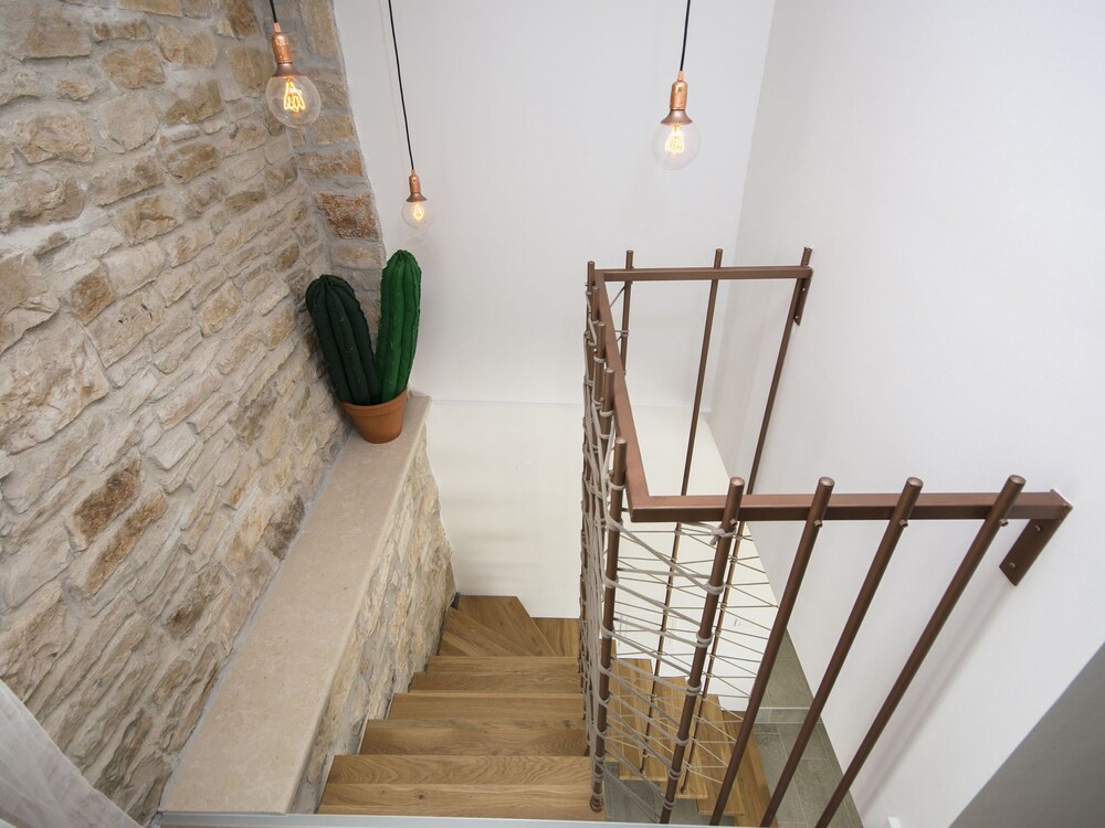 Villa Famiglia — 4-Star Luxury Hotel in Sveti Lovrec Pazenaticki, Croatia