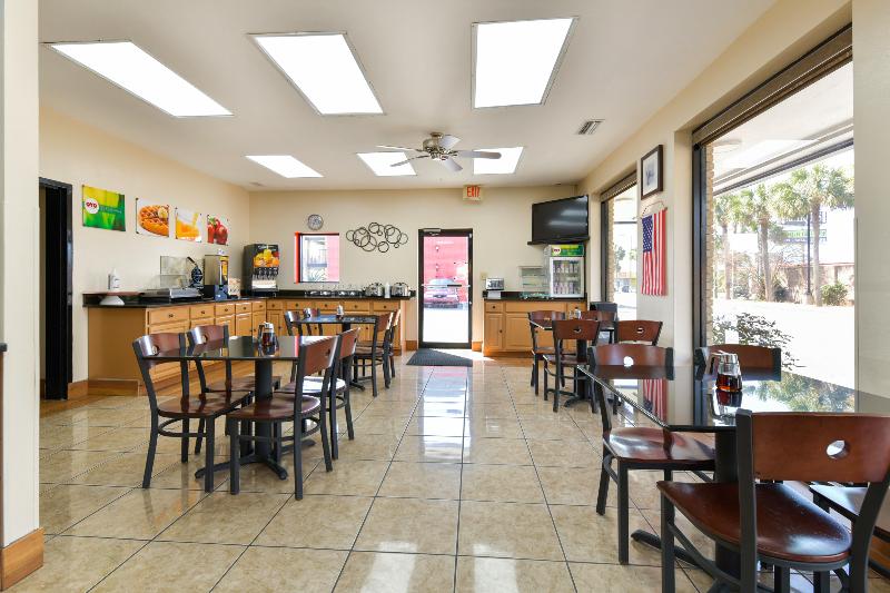 OYO Hotel Lake Park Valdosta I 75 Exit 5 - photo 21
