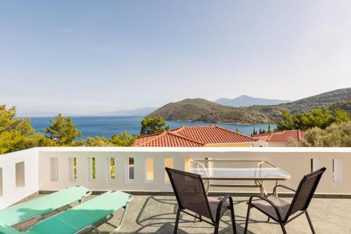 Ano Platanaki — Samos — photo 3