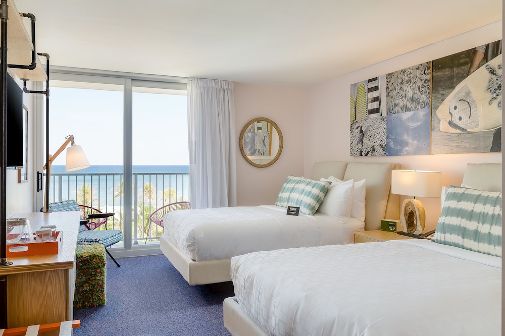 Plunge Beach Resort - photo 17