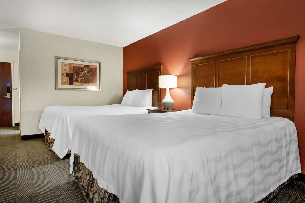 Best Western Plus St. Paul North Shoreview - photo 23