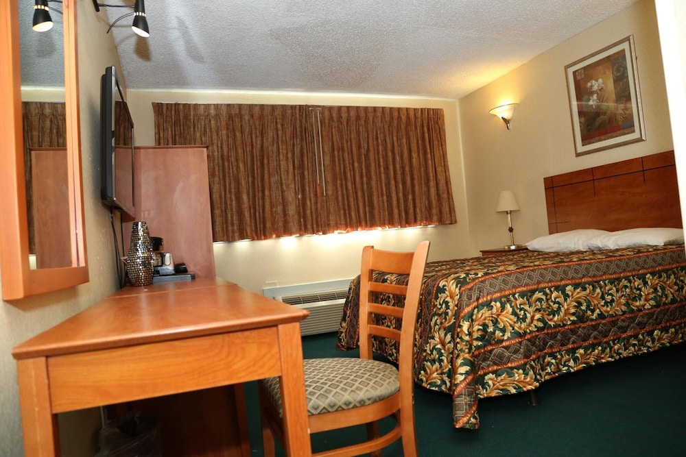 Jfk Inn - photo 24