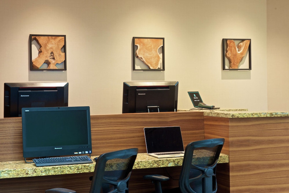 Embassy Suites by Hilton Portland Tigard - photo 81