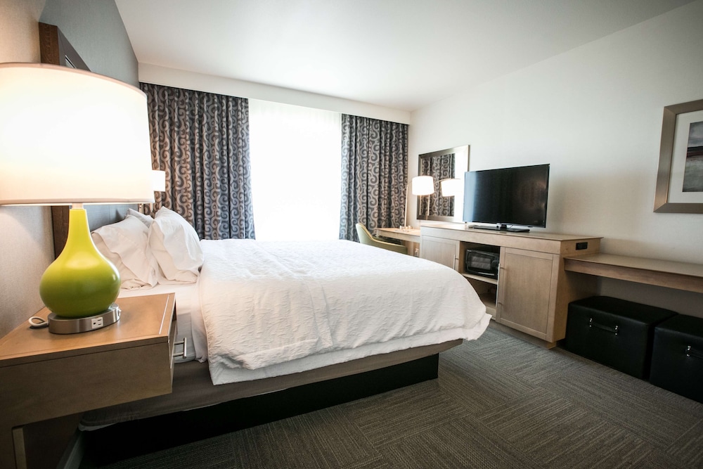 Hampton Inn & Suites Tempe Phoenix Airport AZ - photo 36