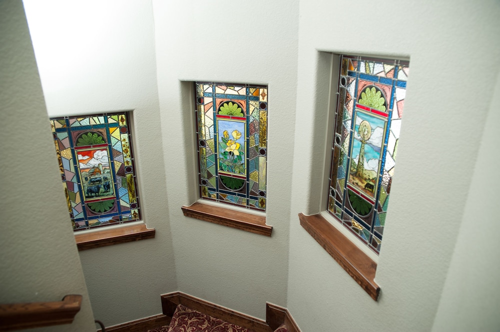Yellow Rose Inn - photo 41