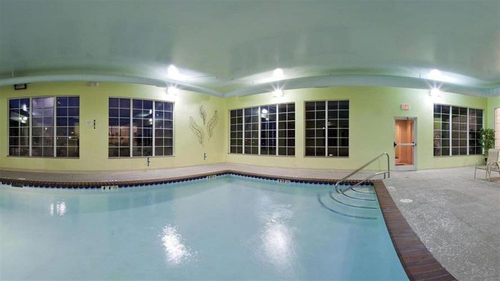 Candlewood Suites Memphis - photo 10