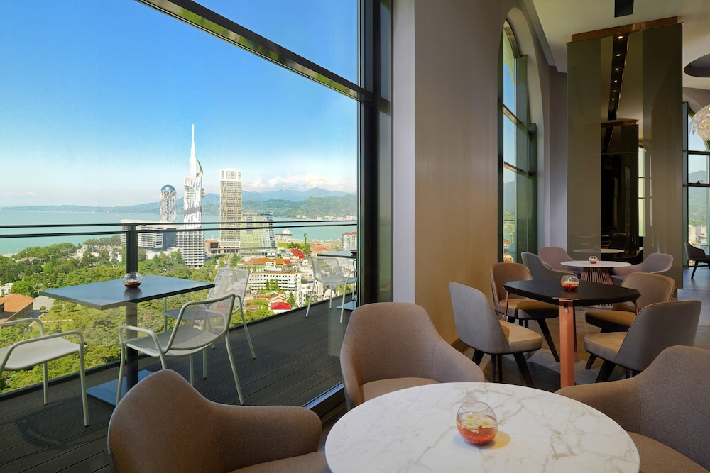 מזון ומשקאות