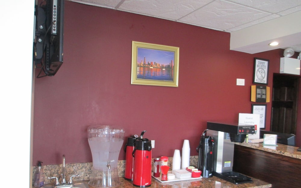 Regal Inn Chicago O'Hare Airport - photo 44