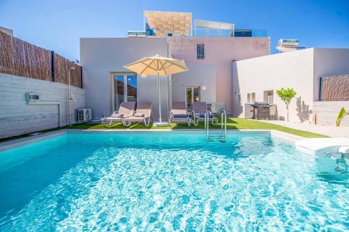 Lemonia Plaka - carbon neutral hotel in Unknown City