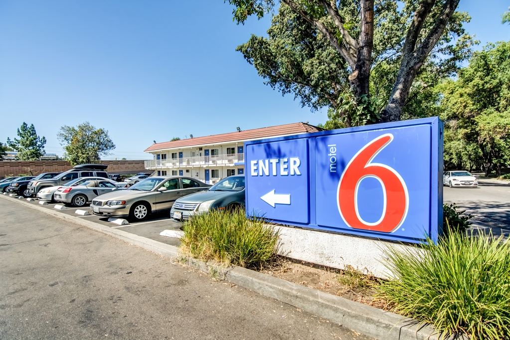 Motel 6 Stockton CA North - photo 5