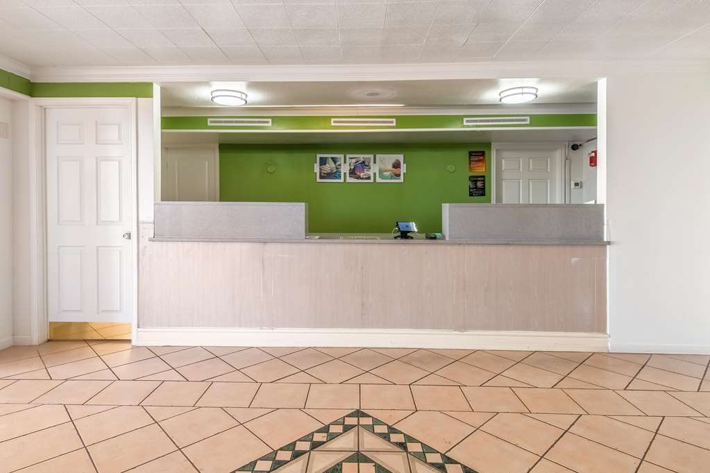 Studio6 Fort Worth TX West Medical Center - photo 28