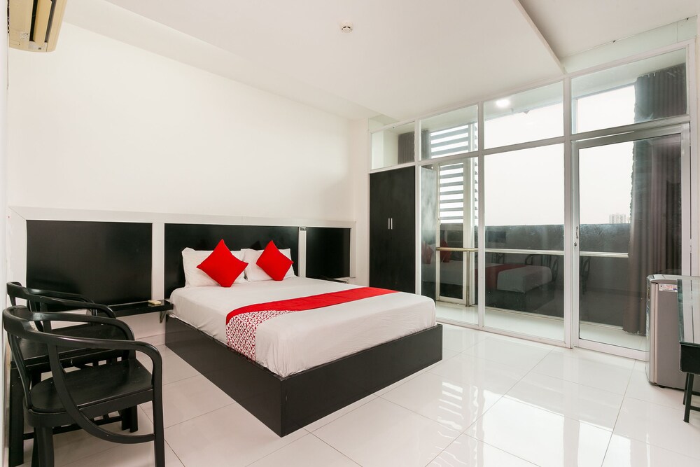 Oyo 220 Gia Huyen in Quan Bay, Vietnam