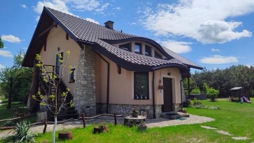 Hacjenda — hotel in Susiec
