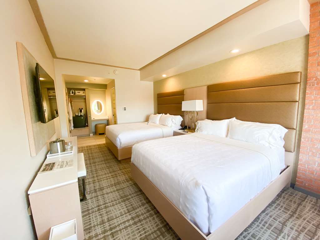 The Fredonia Hotel and Convention Center - photo 14