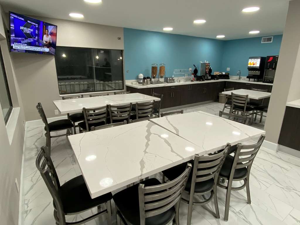 Days Inn by Wyndham Waco University Area - photo 36