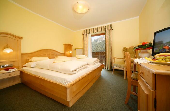 Hotel Kranebitt — Prati