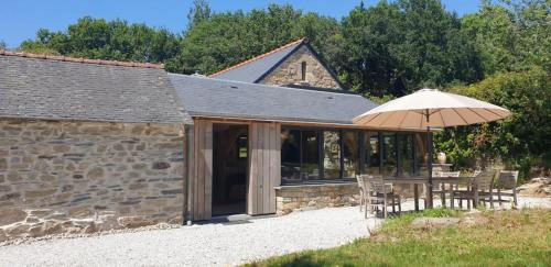Ty Grannec Ecolodge de Charme Classe Trois Etoiles — hotel in Cast
