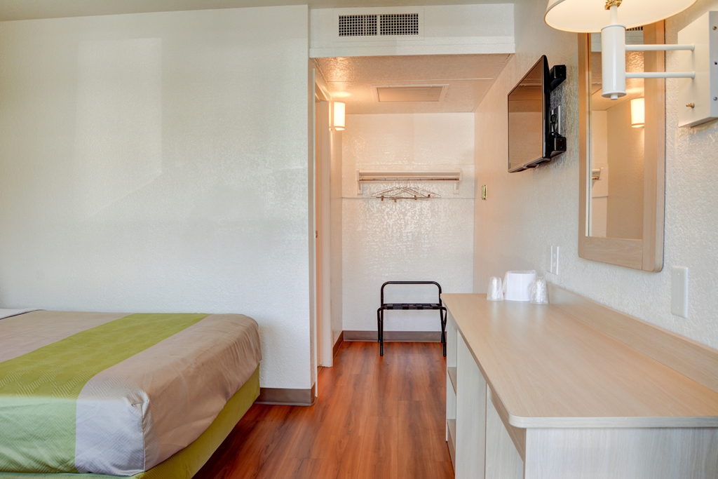 Motel 6 Springfield OR Eugene North - photo 11
