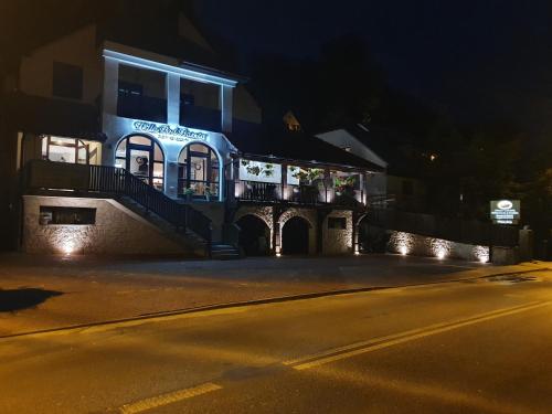 Willa Pod Baszta — 4-Star Luxury Hotel in Kazimierz Dolny, Poland