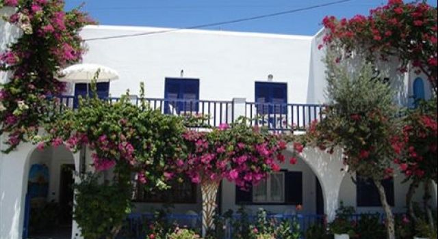 Stergia Hotel - last minute hotel in Paros
